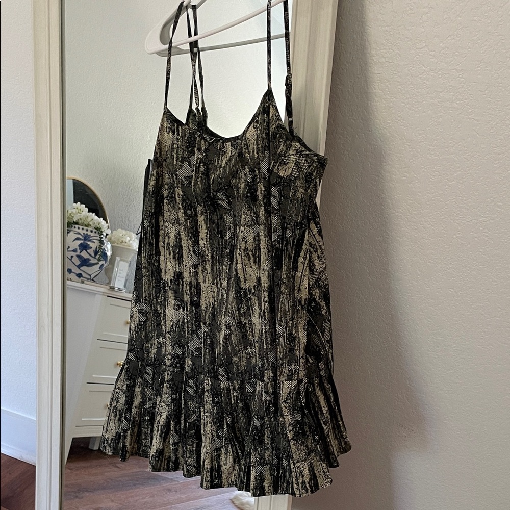 Urban Outfitters Black and Cream Mini Dress